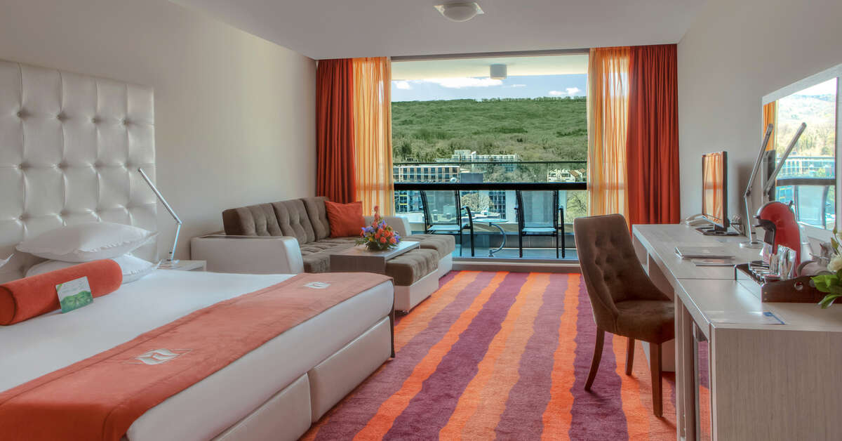 Ein Foto International Hotel Casino & Tower Suites