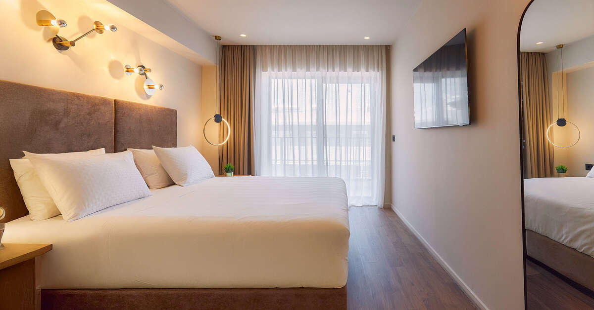 Een foto van Enorme Epavli Urban Living