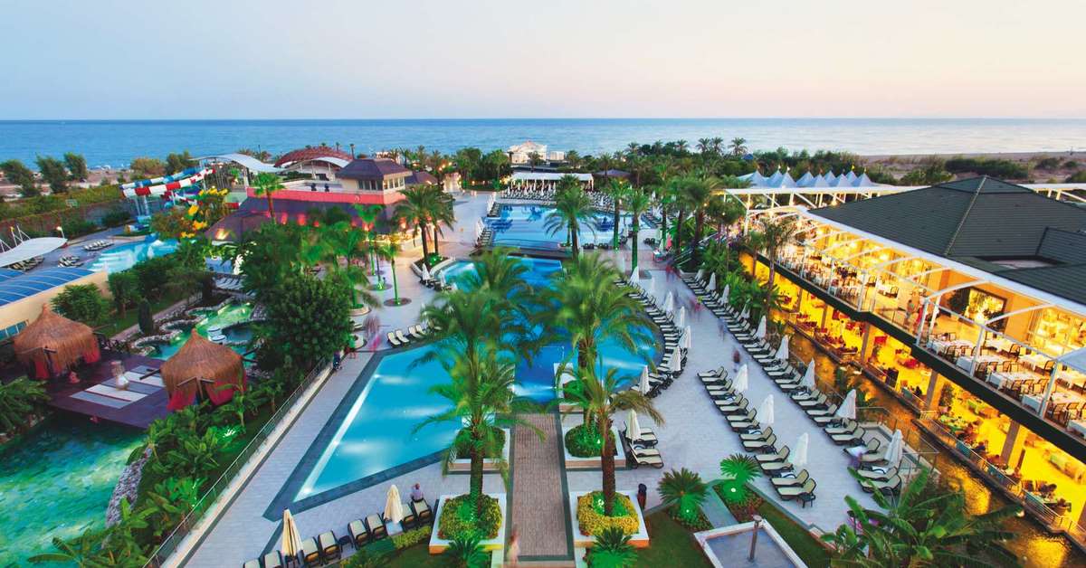 Ein Foto vom Pool im Dobedan Exclusive Hotel & Spa