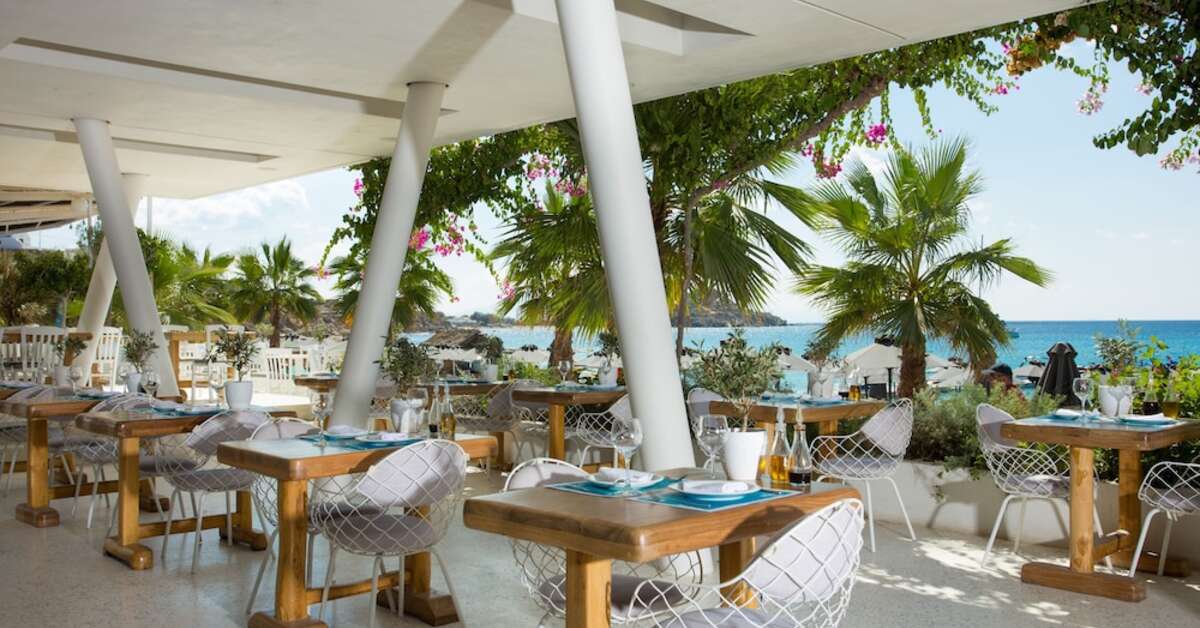 Een foto van de faciliteiten bij Mykonos Dove Beach Hotel