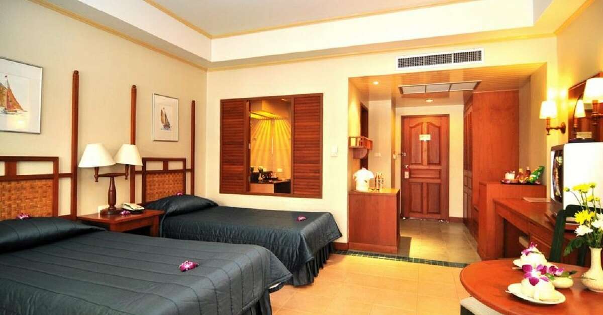 Een foto van Karon Princess Hotel