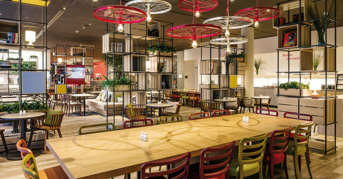 Een foto van IntercityHotel Wiesbaden