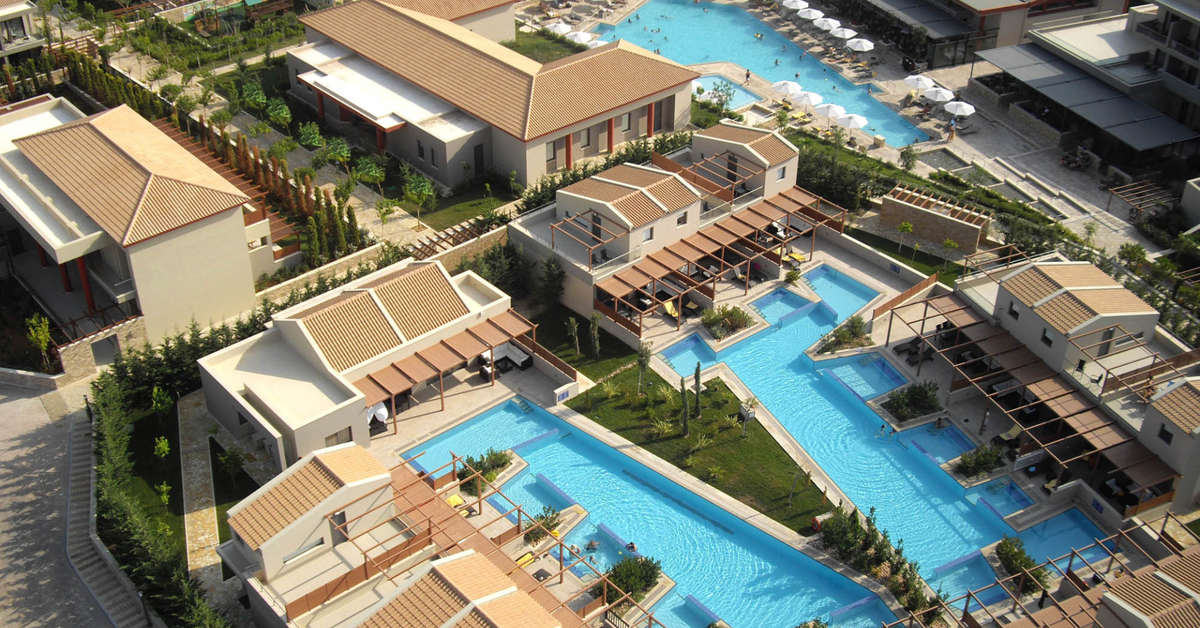 Een foto van een overzicht van Apollonion Asterias Resort & Spa