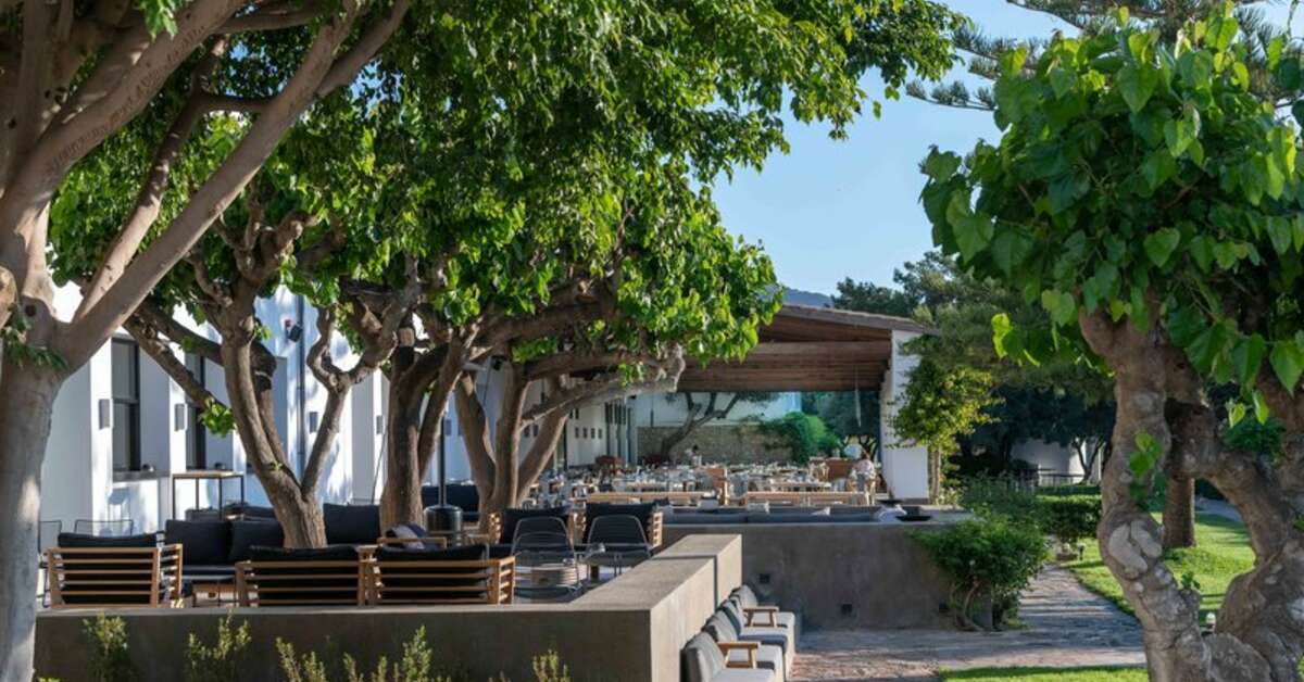 Een foto van de faciliteiten bij Minos Beach Art Hotel