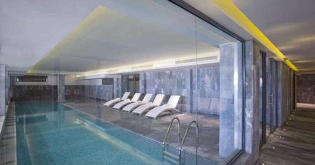 Een foto van het zwembad bij Capo Bay Hotel