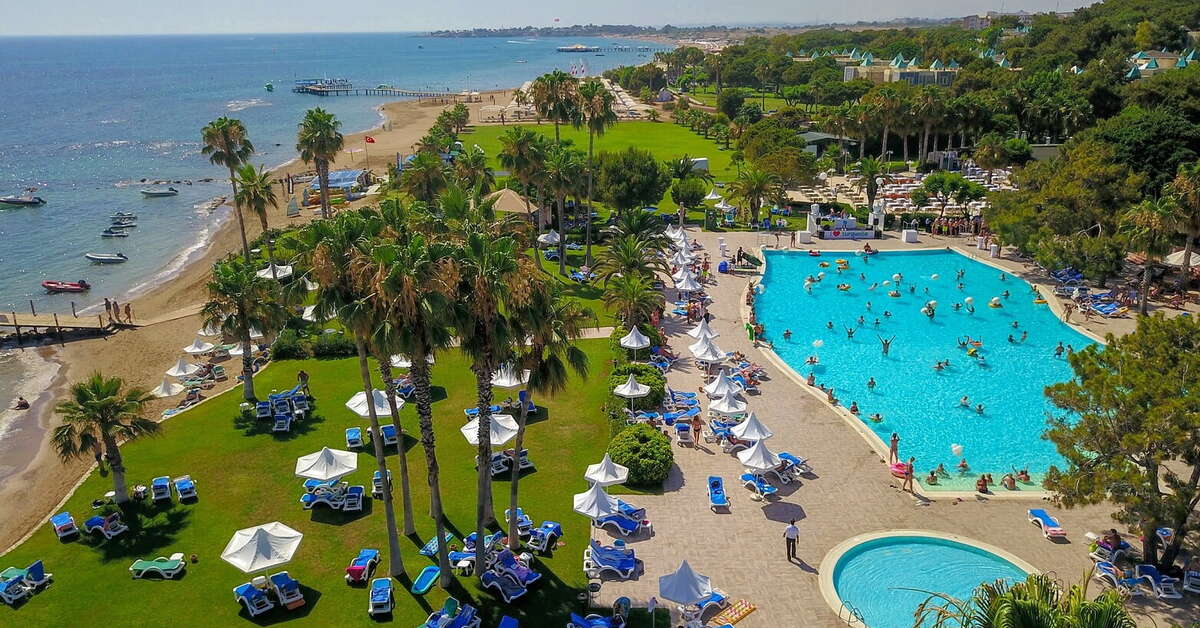Een foto van het zwembad bij Turquoise Resort Hotel & Spa