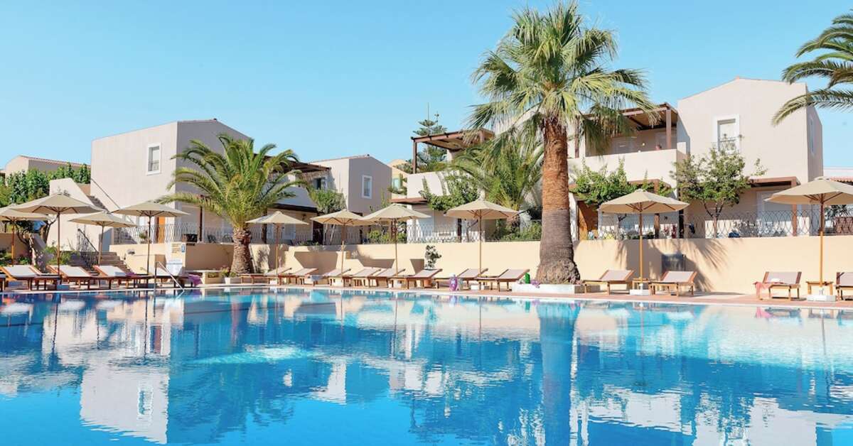 Een foto van het zwembad bij Grecotel Casa Adele