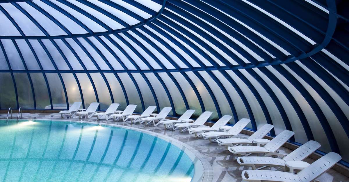 Een foto van het zwembad bij Sunrise Resort Hotel