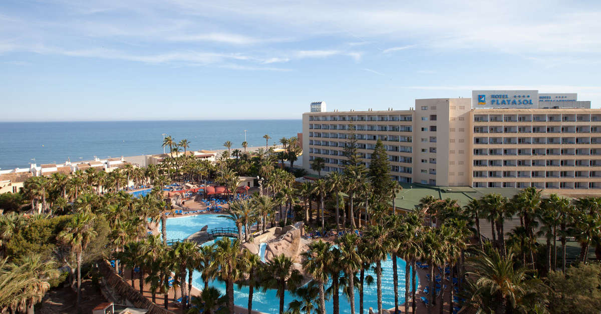 Een foto van het zwembad bij Hotel Playalinda