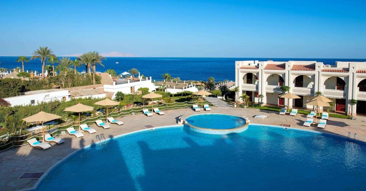 Ein Foto vom Pool im Sunrise Montemare Resort
