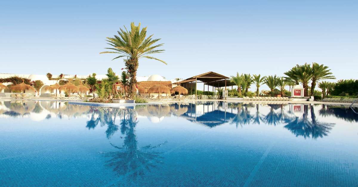 Een foto van het zwembad bij Seabel Rym Beach Club