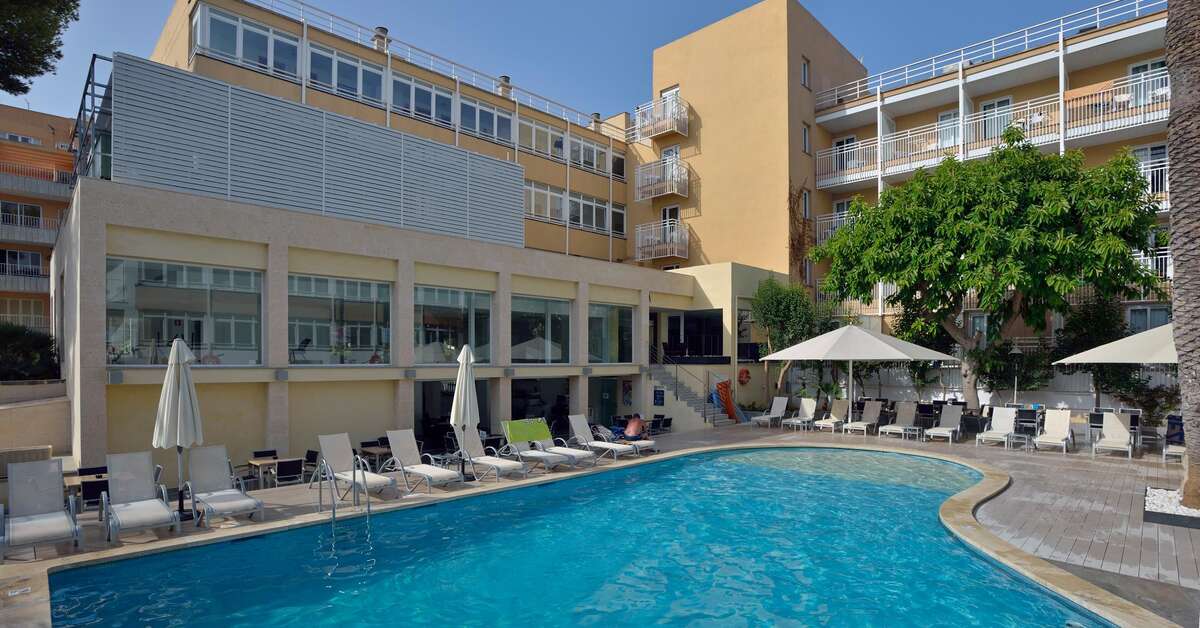 Ein Foto vom Pool im Hotel Hispania