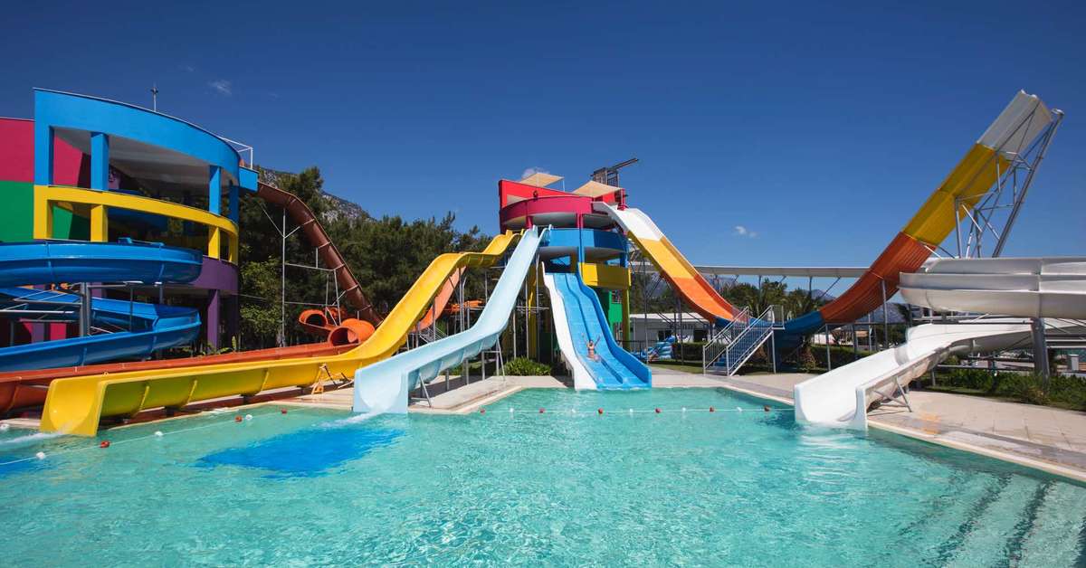Een foto van het zwembad bij Rixos Sungate