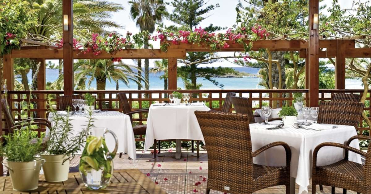 Een foto van de faciliteiten bij Nissi Beach Resort