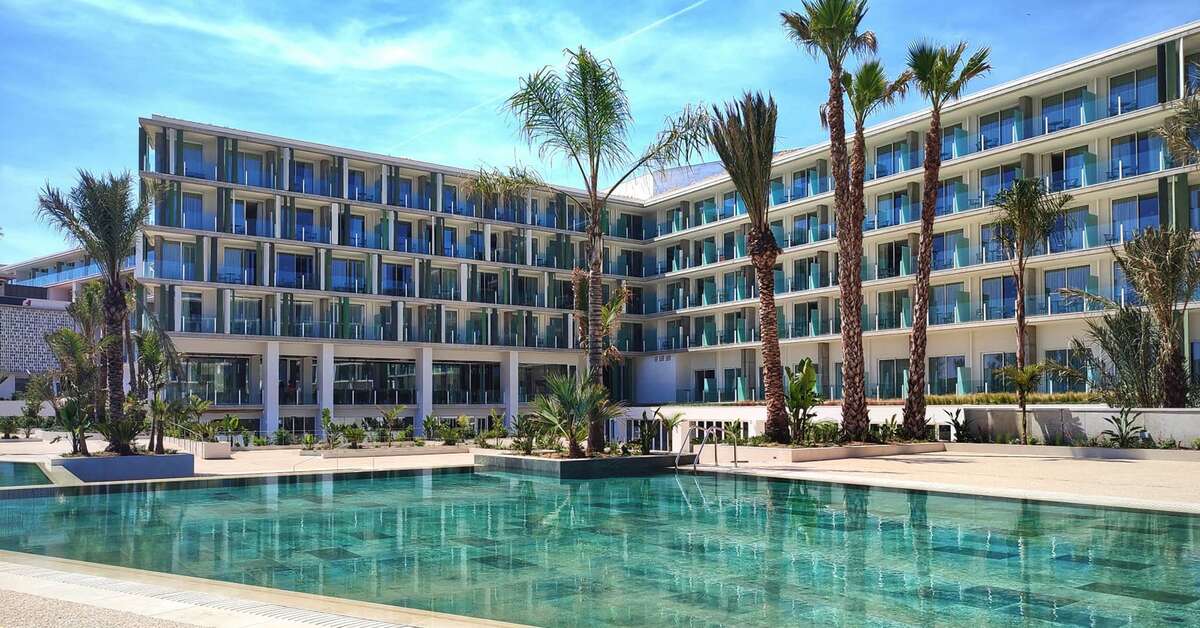 Een foto van het zwembad bij Atzavara Hotel & Spa