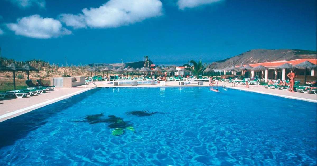 Een foto van het zwembad bij Vila Baleira Porto Santo Resort