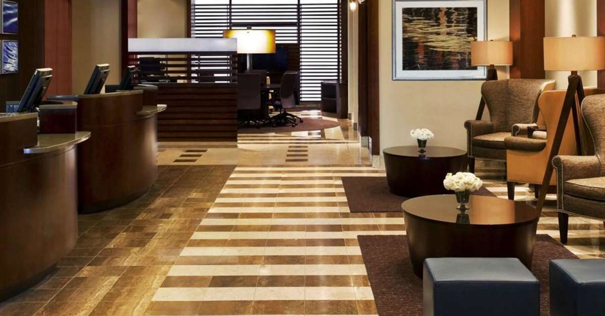 Een foto van het interieur van Sheraton Lincoln Harbor Hotel