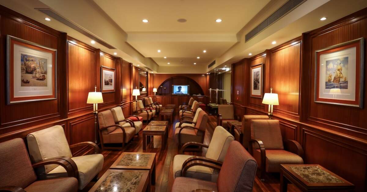 Een foto van het interieur van Camoes Hotel