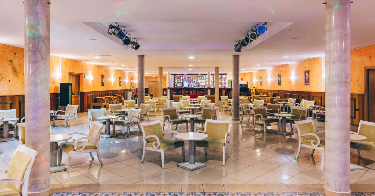 Ein Foto Grand Muthu Golf Plaza Hotel & Spa