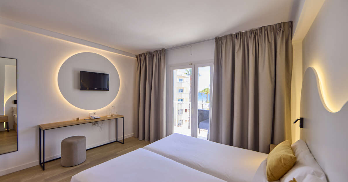 Ein Foto Universal Hotel Bikini