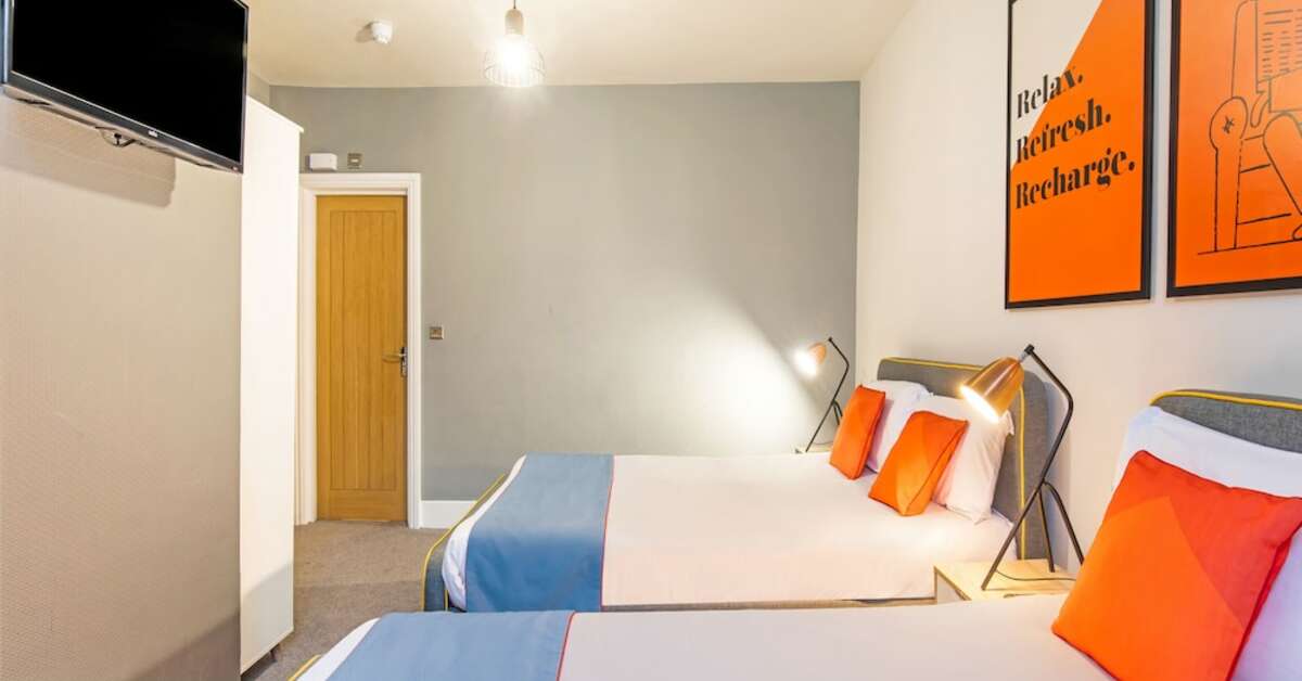 Een foto van OYO Townhouse Apollo