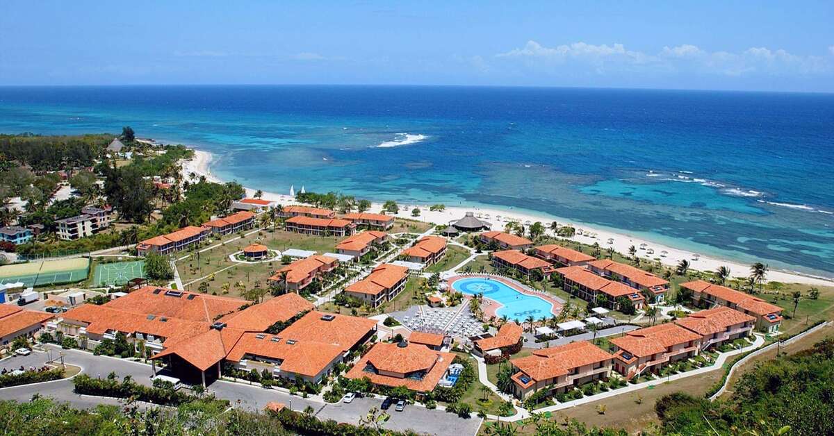 Ein Foto vom Pool im Memories Jibacoa Resort