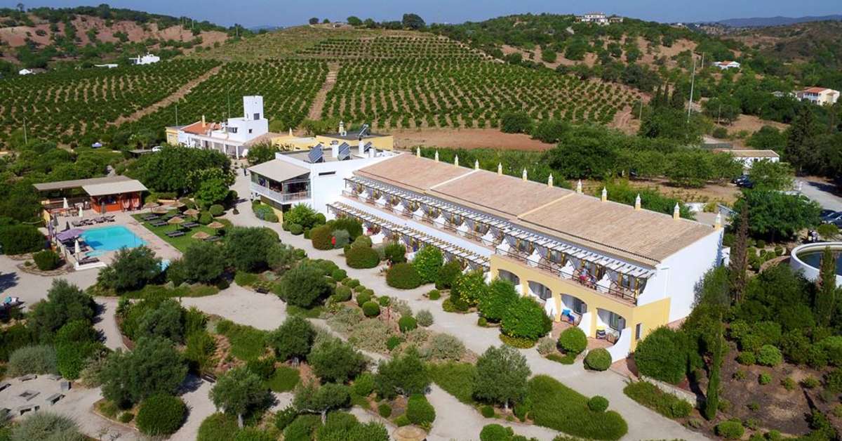 Ein Foto von der Außenansicht des Hotel Rural Quinta do Marco