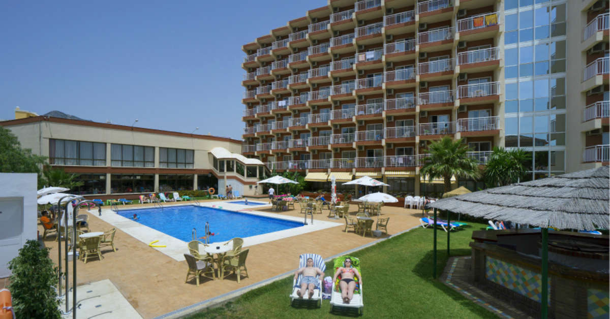 Een foto van het zwembad bij Hotel Alba Beach