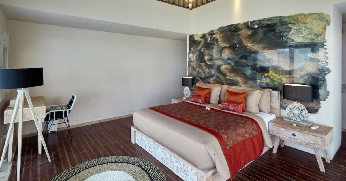 Een foto van The Royal Purnama