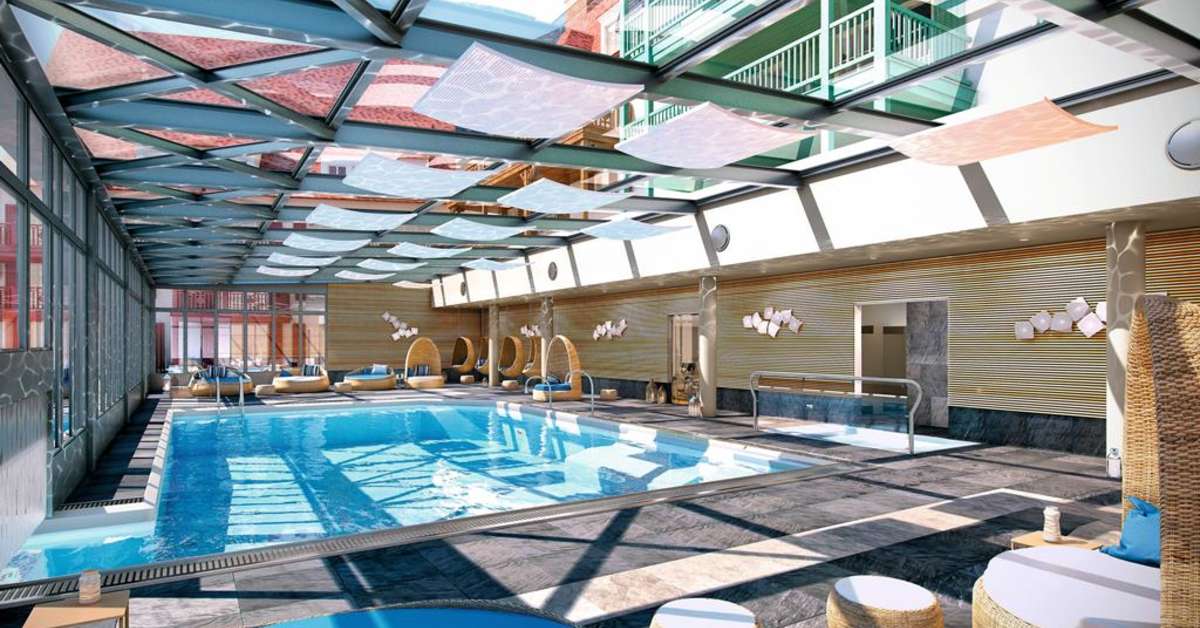 Een foto van het zwembad bij Pierre & Vacances Residence Premium Presqu'Ile de la Touques