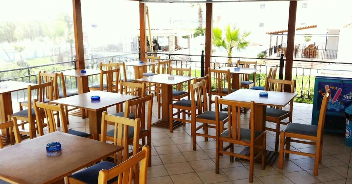 Een foto van Andreolas Beach Hotel