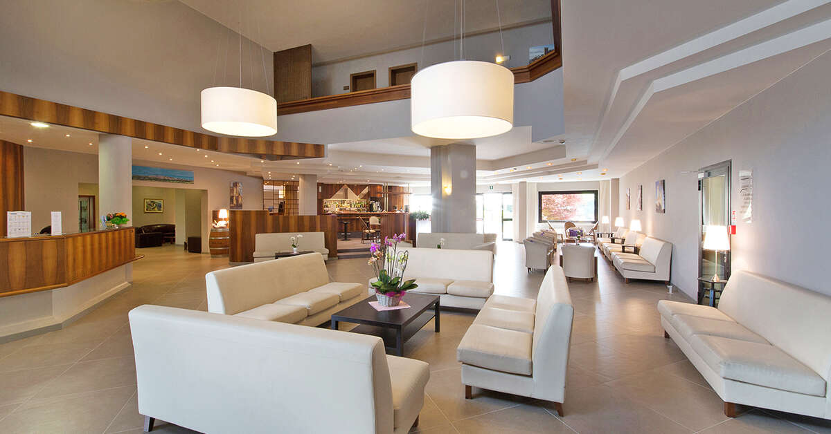 Een foto van het interieur van Hotel Du Parc