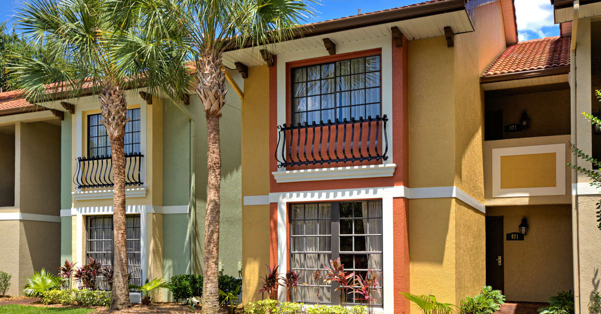 Een foto van de buitenkant van Legacy Vacation Club Lake Buena Vista