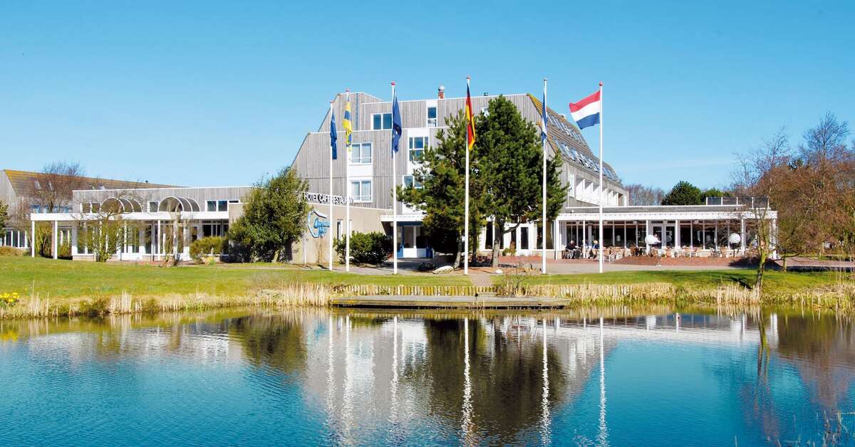 Een foto van de buitenkant van Fletcher Resort-Hotel Amelander Kaap