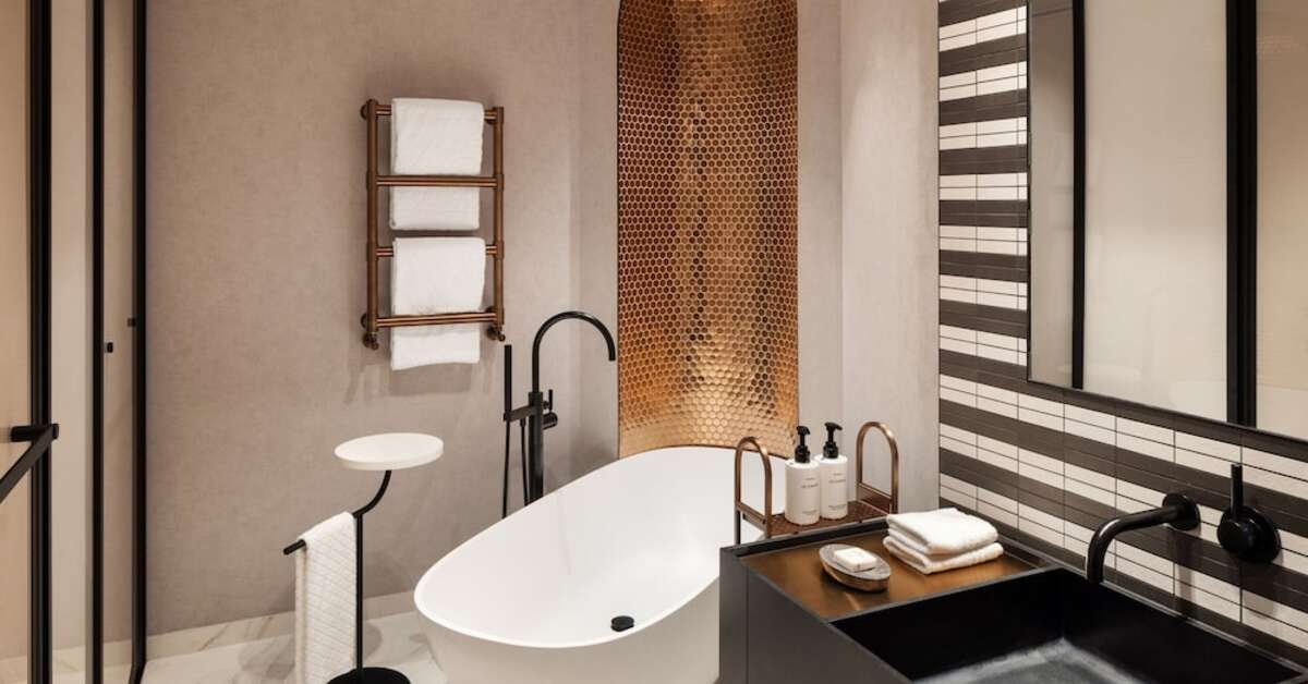 Een foto van Paragraph Freedom Square a Luxury Collection Hotel