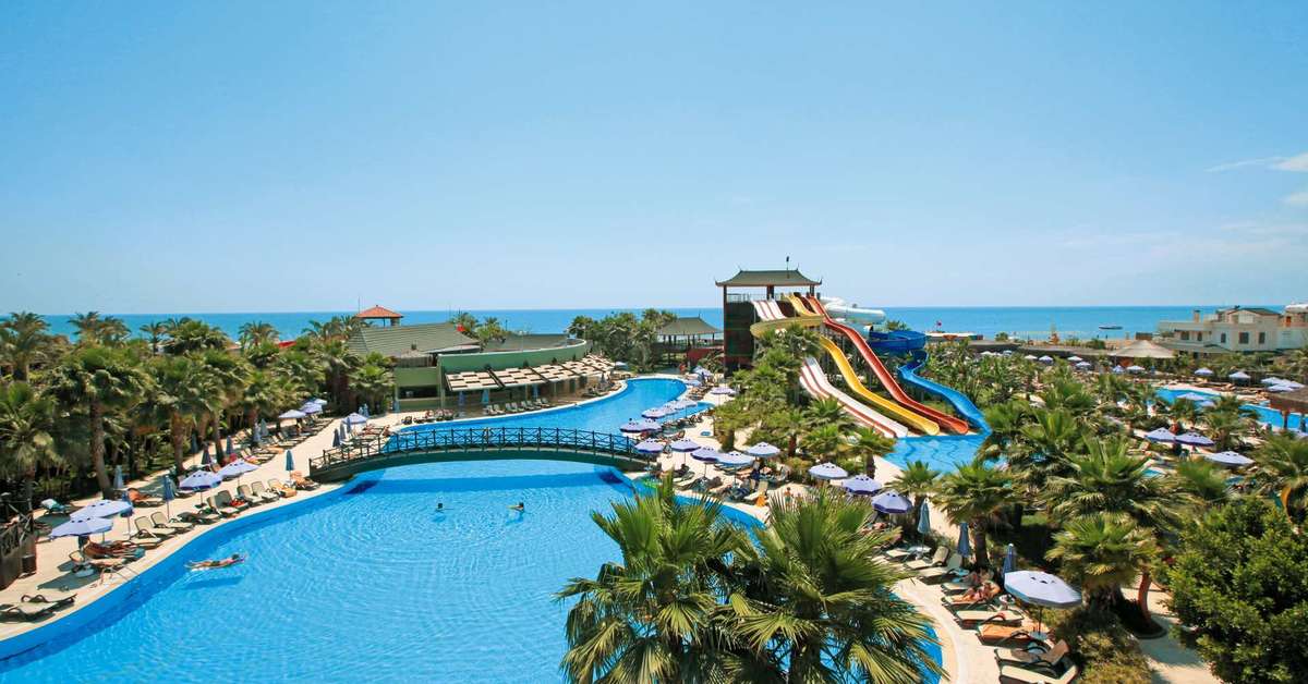 Een foto van het zwembad bij Siam Elegance Hotels & Spa