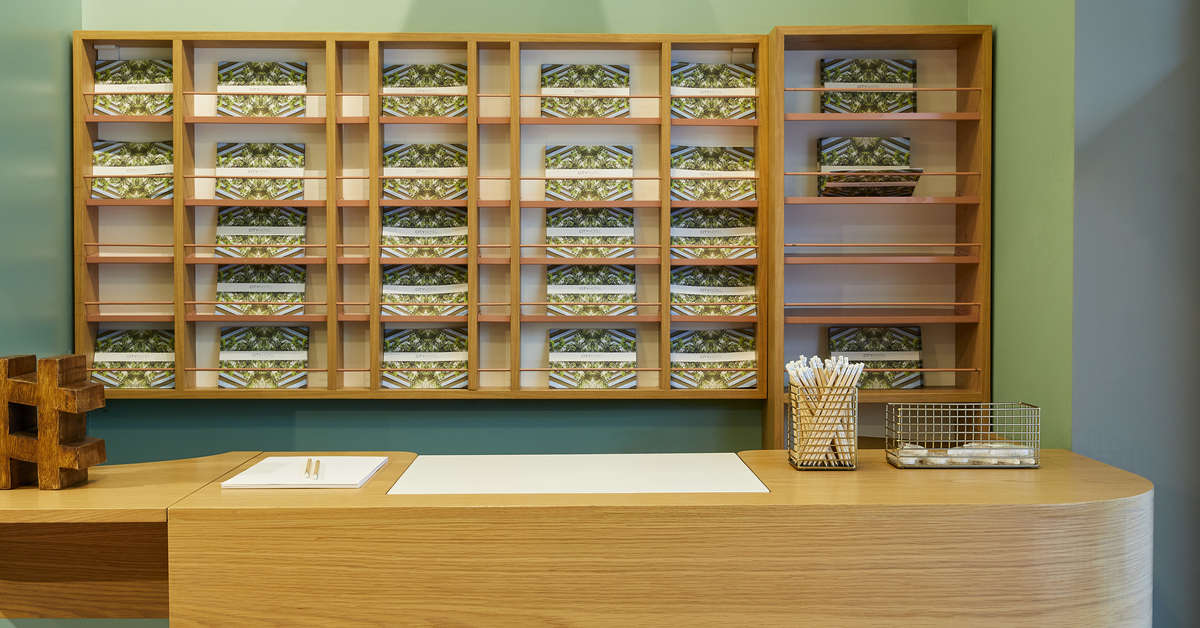 Een foto van het interieur van City Hotel Thessaloniki