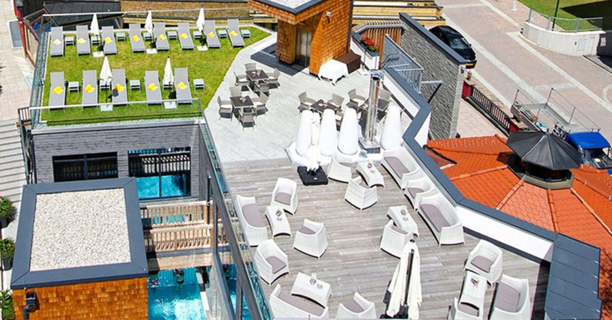 Een foto van het terras bij Hotel Kendler
