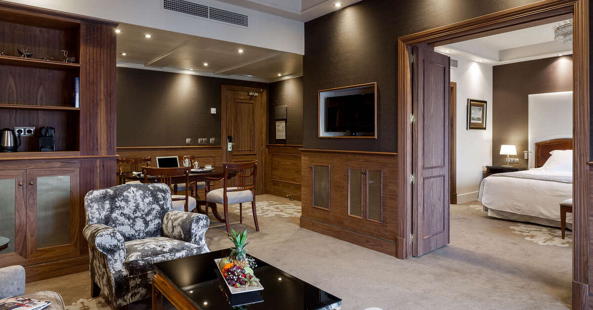 Een foto van het interieur van Wellington Hotel