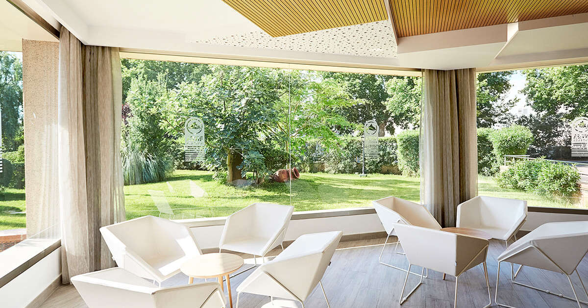 Een foto van het interieur van Invisa Hotel Es Pla