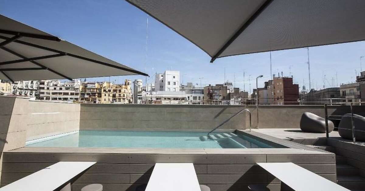 Ein Foto vom Pool im Vincci Mercat