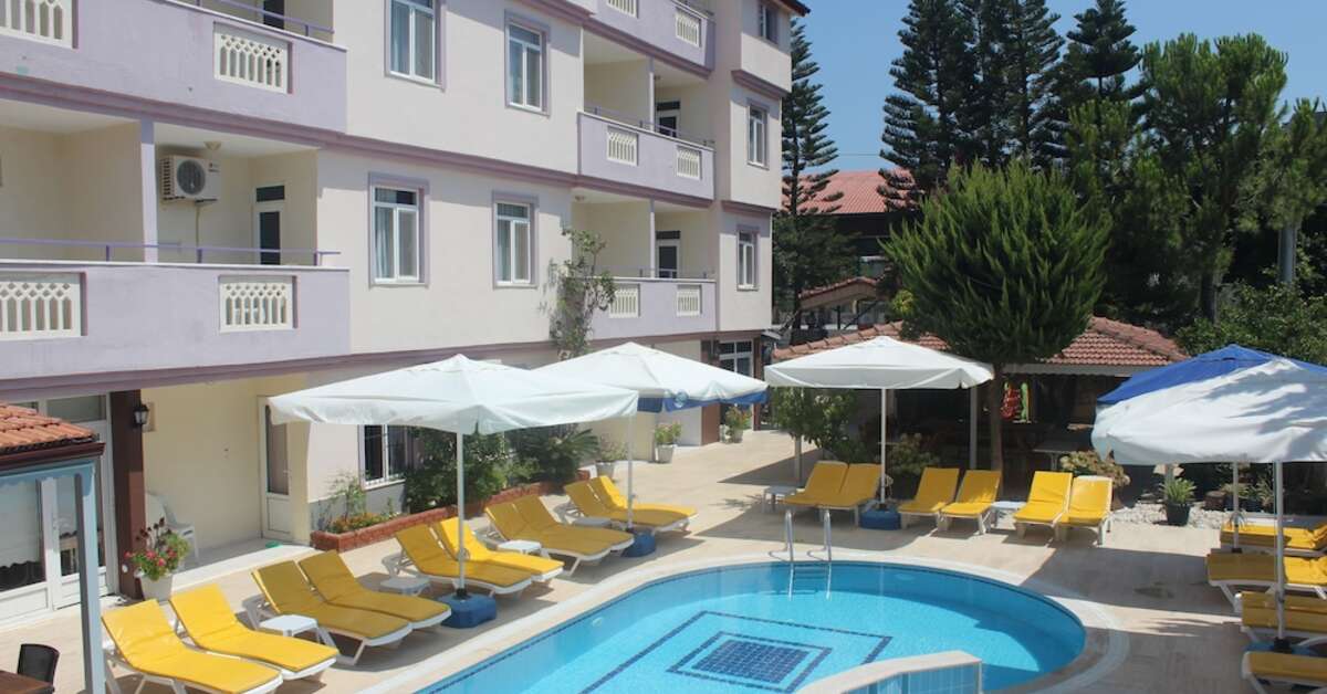 Een foto van het zwembad bij Victoria Princess Aparthotel