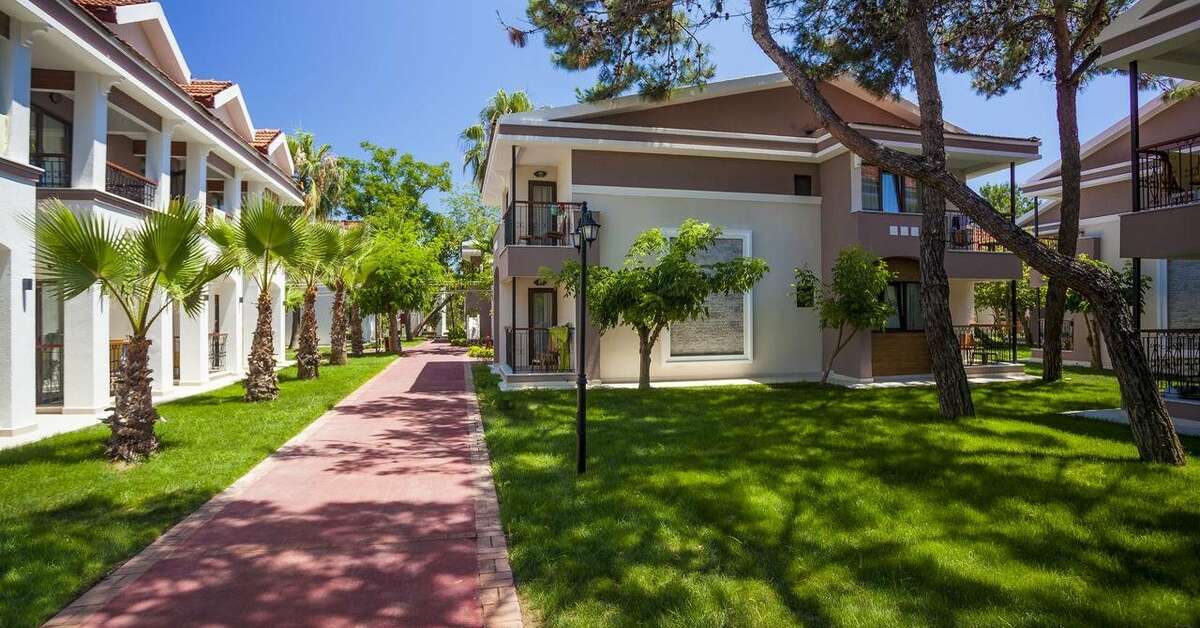 Ein Foto von der Außenansicht des Club Hotel Turan Prince World