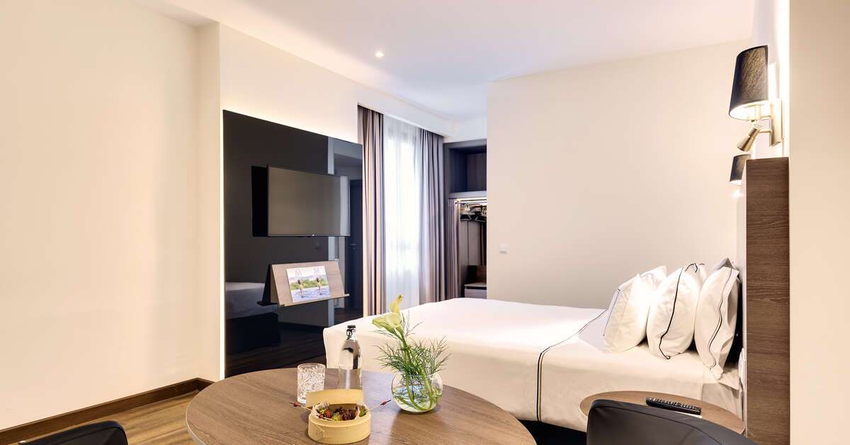 Ein Foto Melia Madrid Serrano