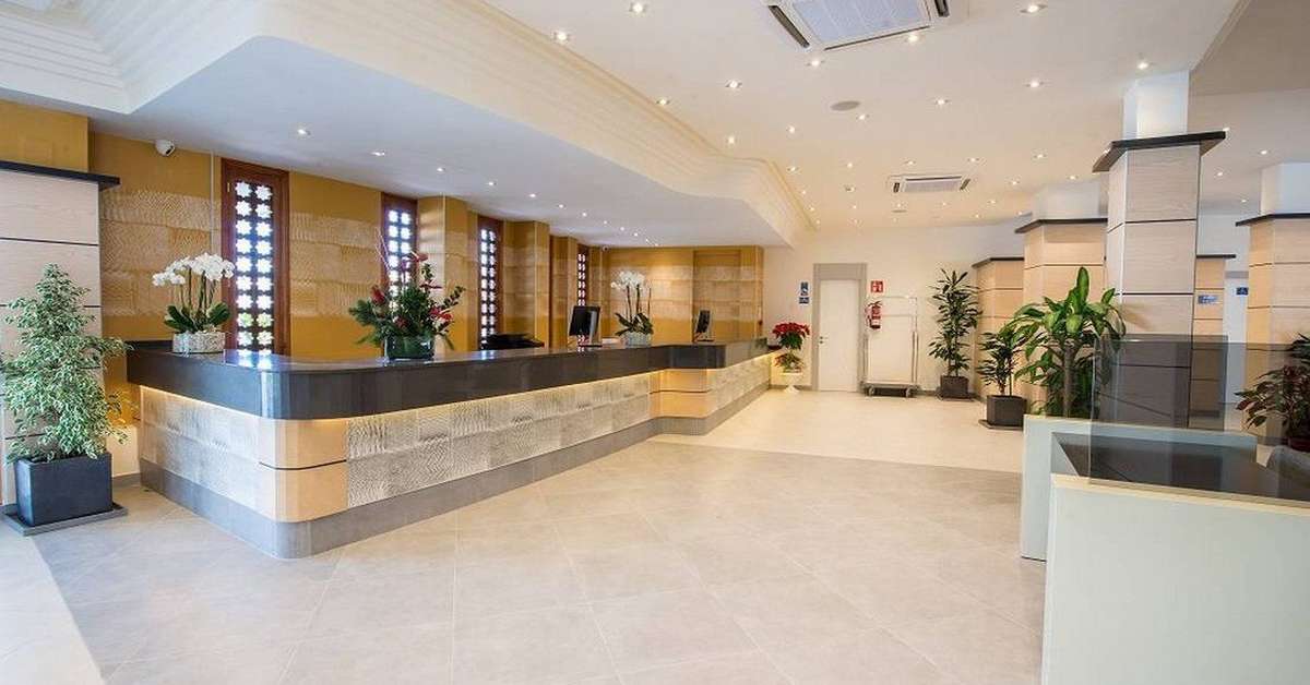 Een foto van het interieur van HL Suitehotel Playa del Ingles
