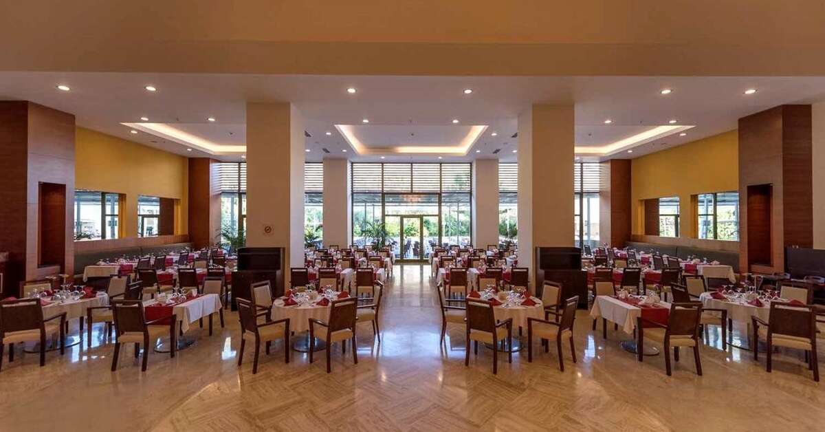 Ein Foto Arum Barut Collection