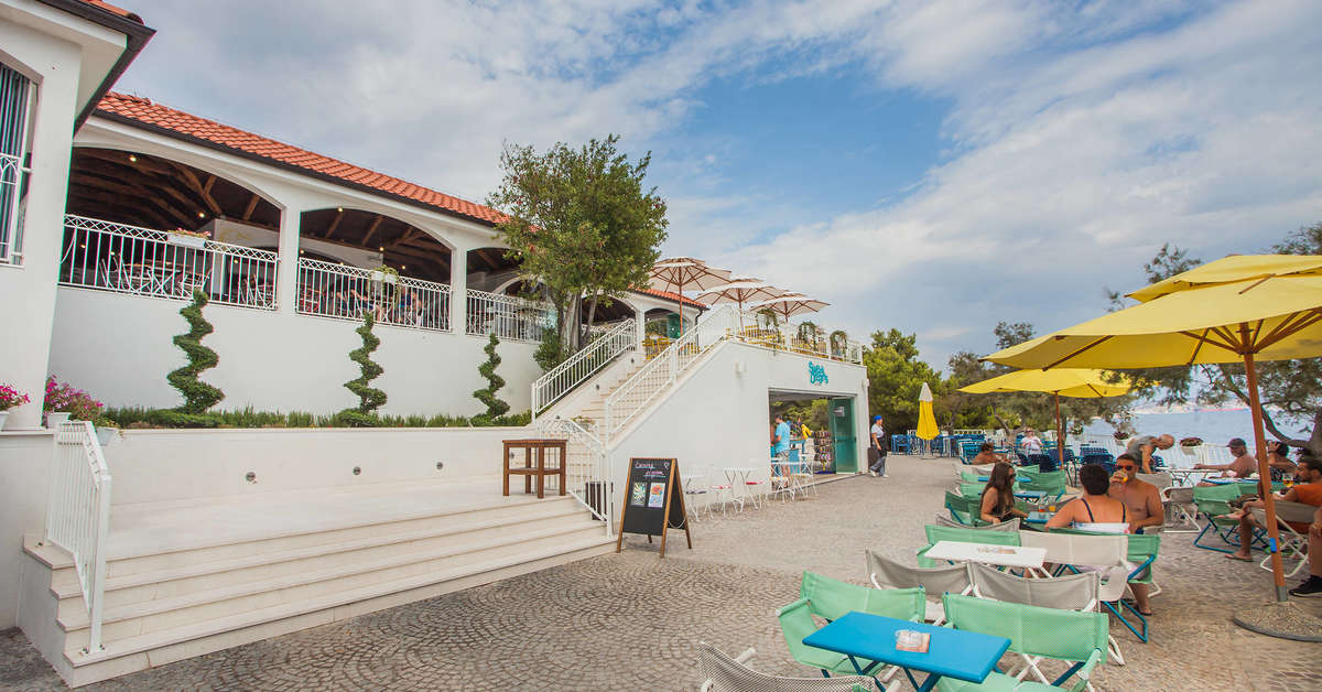 Een foto van de buitenkant van Amadria Park Camping Trogir