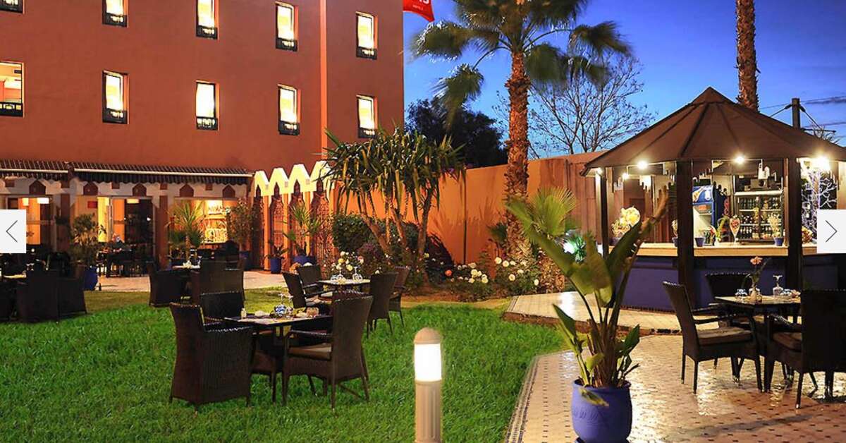 Een foto van het terras bij Ibis Marrakech Centre Gare