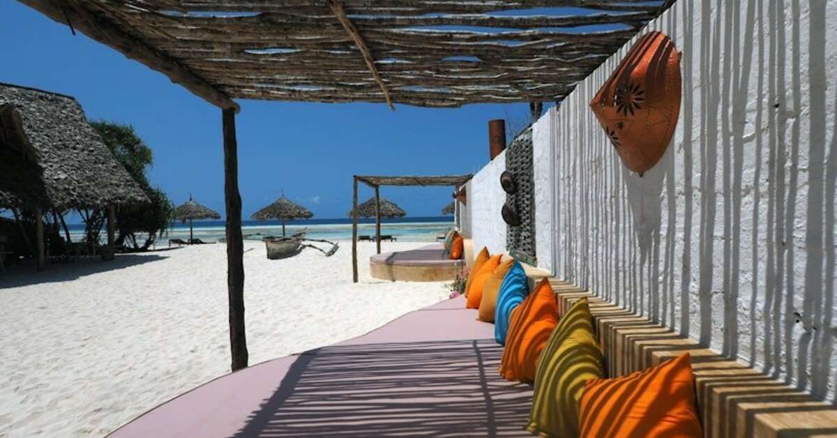 Een foto van het terras bij Sunshine Marine Lodge