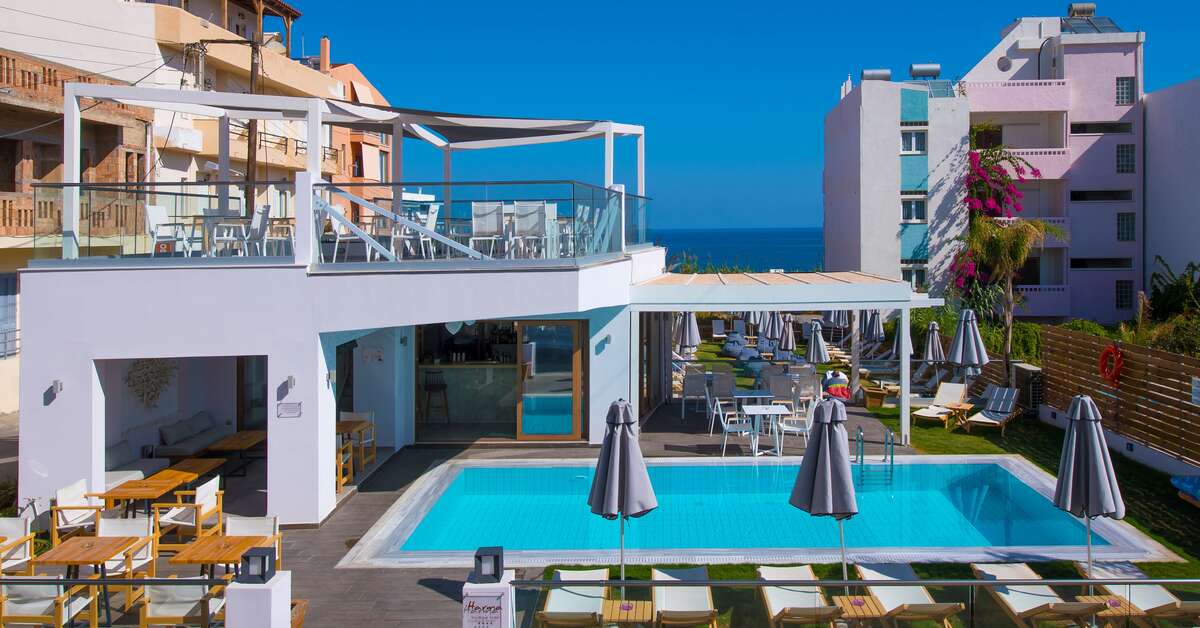 Ein Foto vom Pool im Harma Boutique Hotel